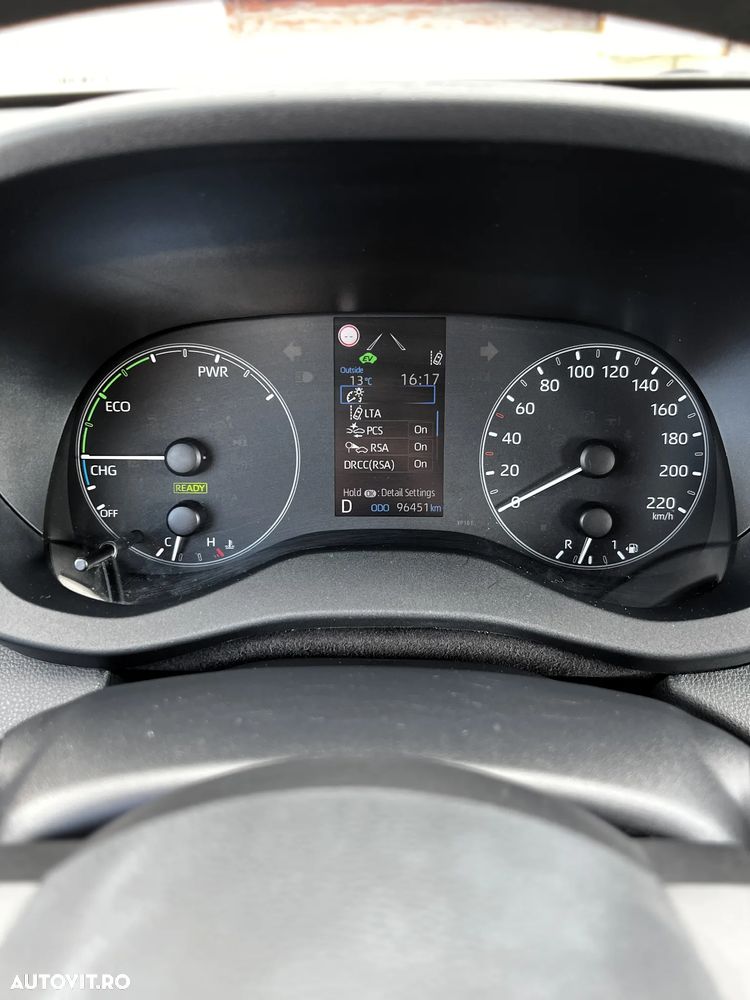 Toyota Yaris 1.5 VVT-i HSD Eco - 4