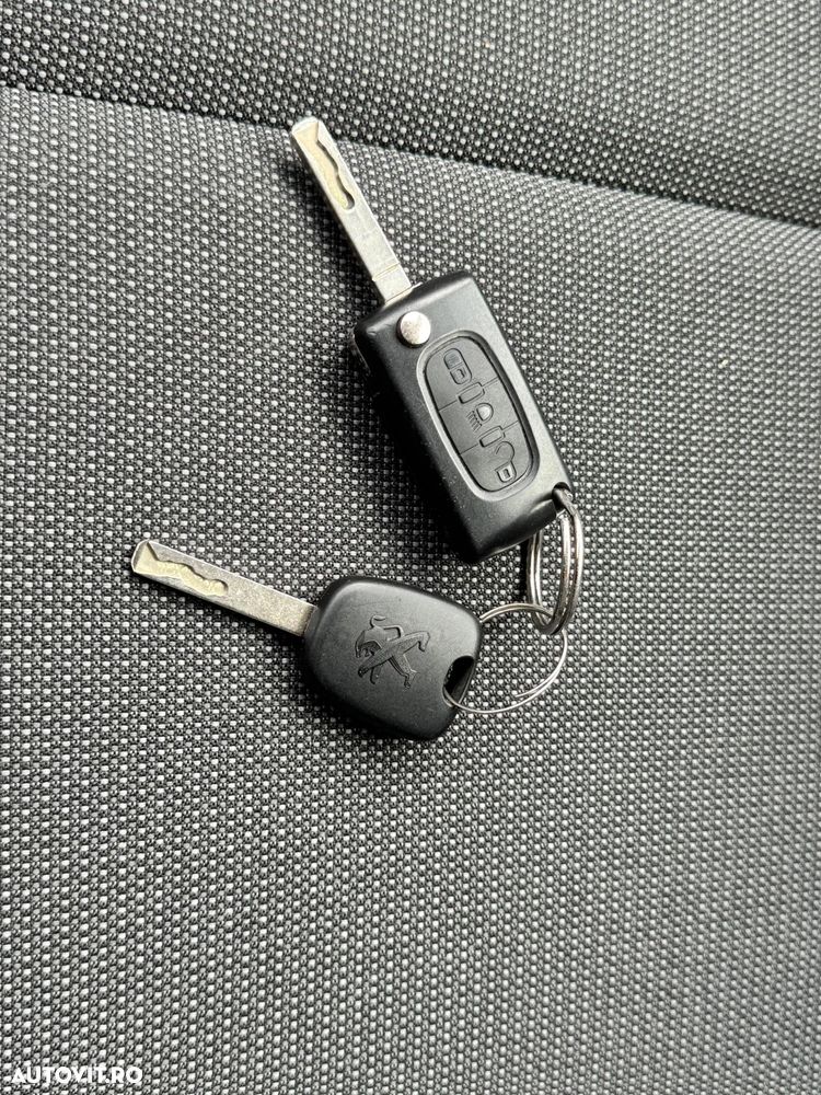 Peugeot Partner Combi 75 CP Confort FAP - 13