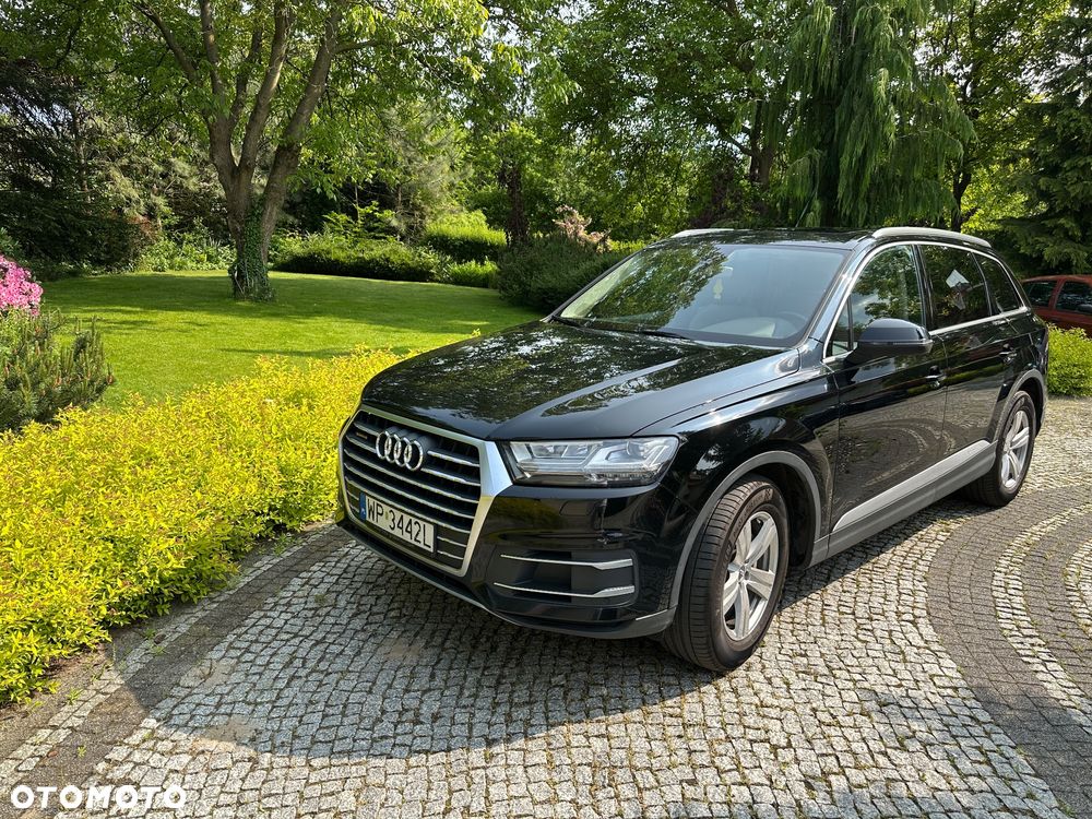 Audi Q7 - 1