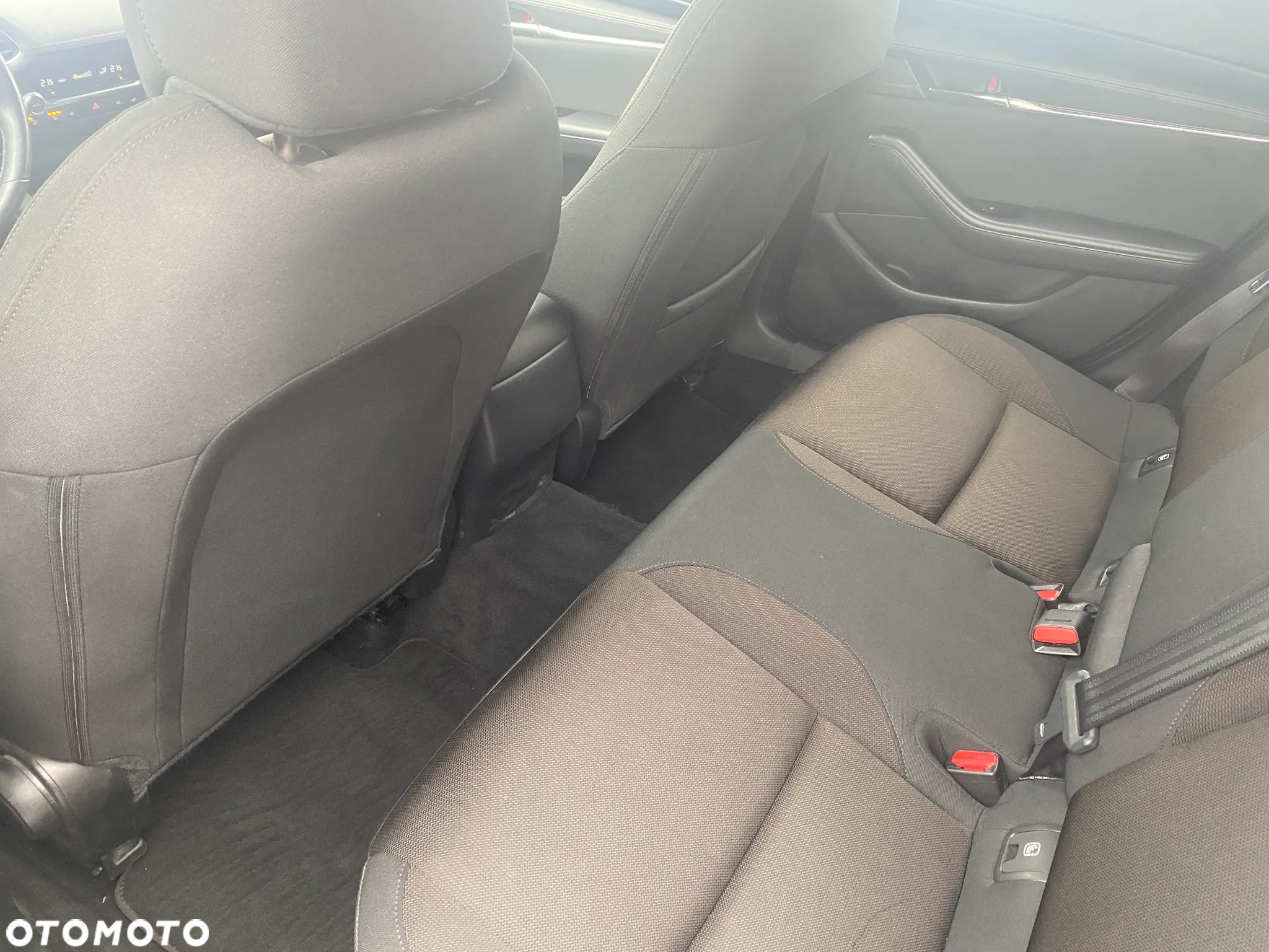 Mazda 3 - 10
