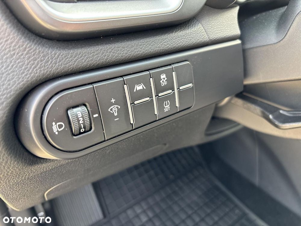 Kia Ceed 1.5 T-GDI M DCT - 22