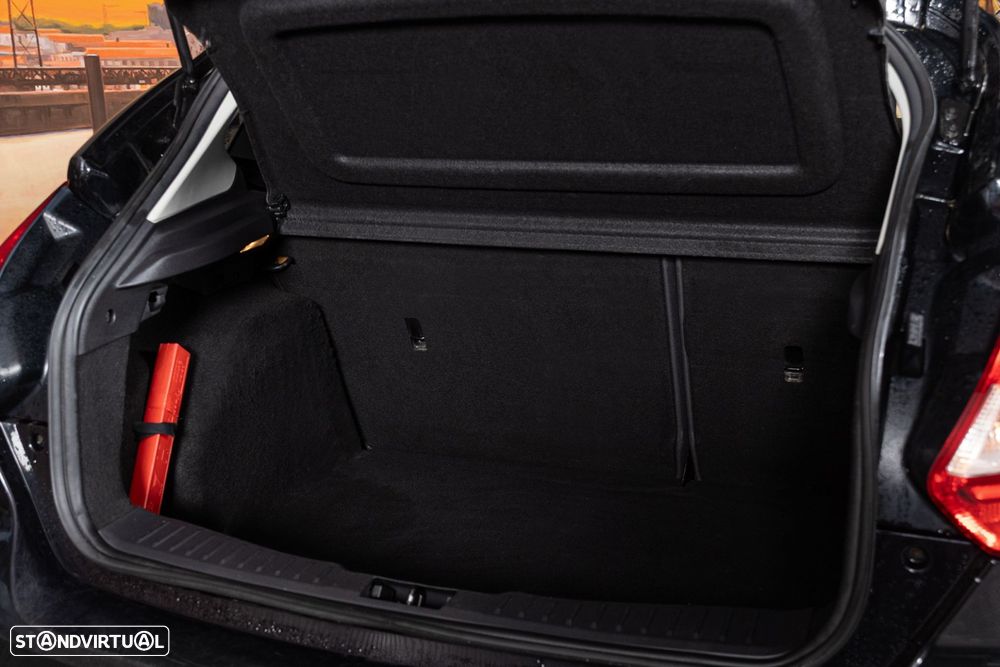 Ford Focus 1.0 SCTi Trend - 9