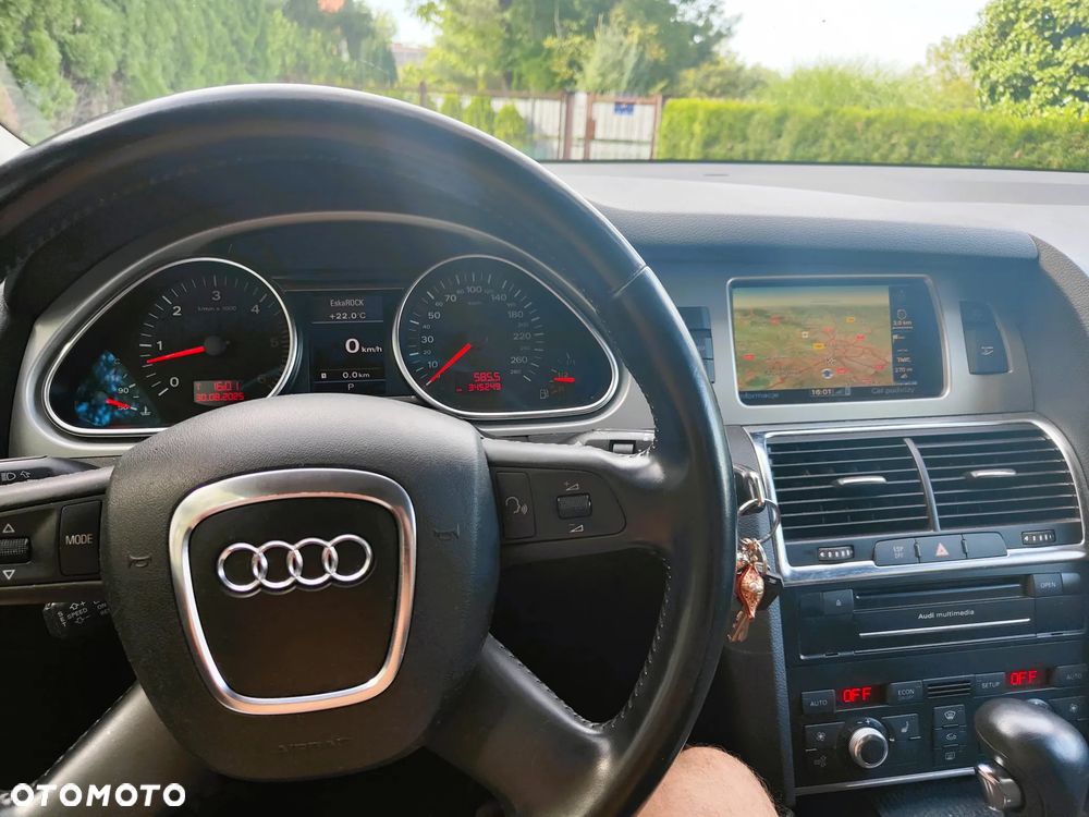 Audi Q7 3.0 TDI DPF clean diesel Quattro Tiptronic - 5