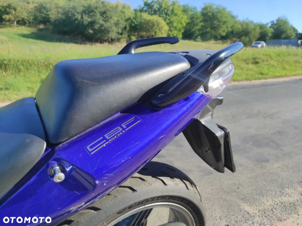 Honda CBF - 6