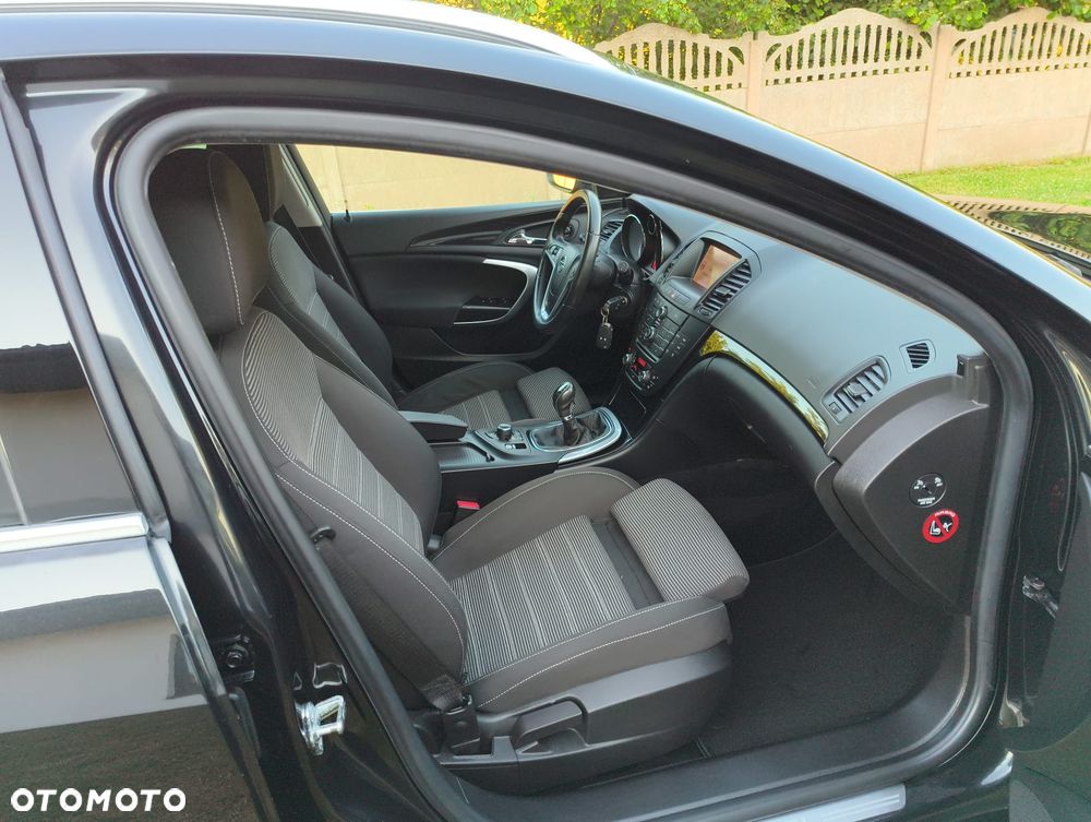 Opel Insignia 1.6 Turbo Sport - 27