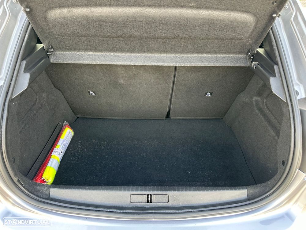 Peugeot 208 1.2 PureTech Active Pack - 9