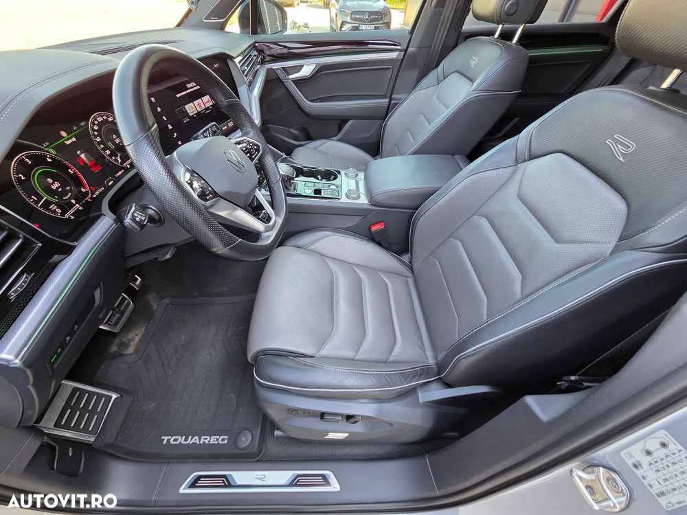 Volkswagen Touareg V6 TDI 4MOTION R-Line - 16