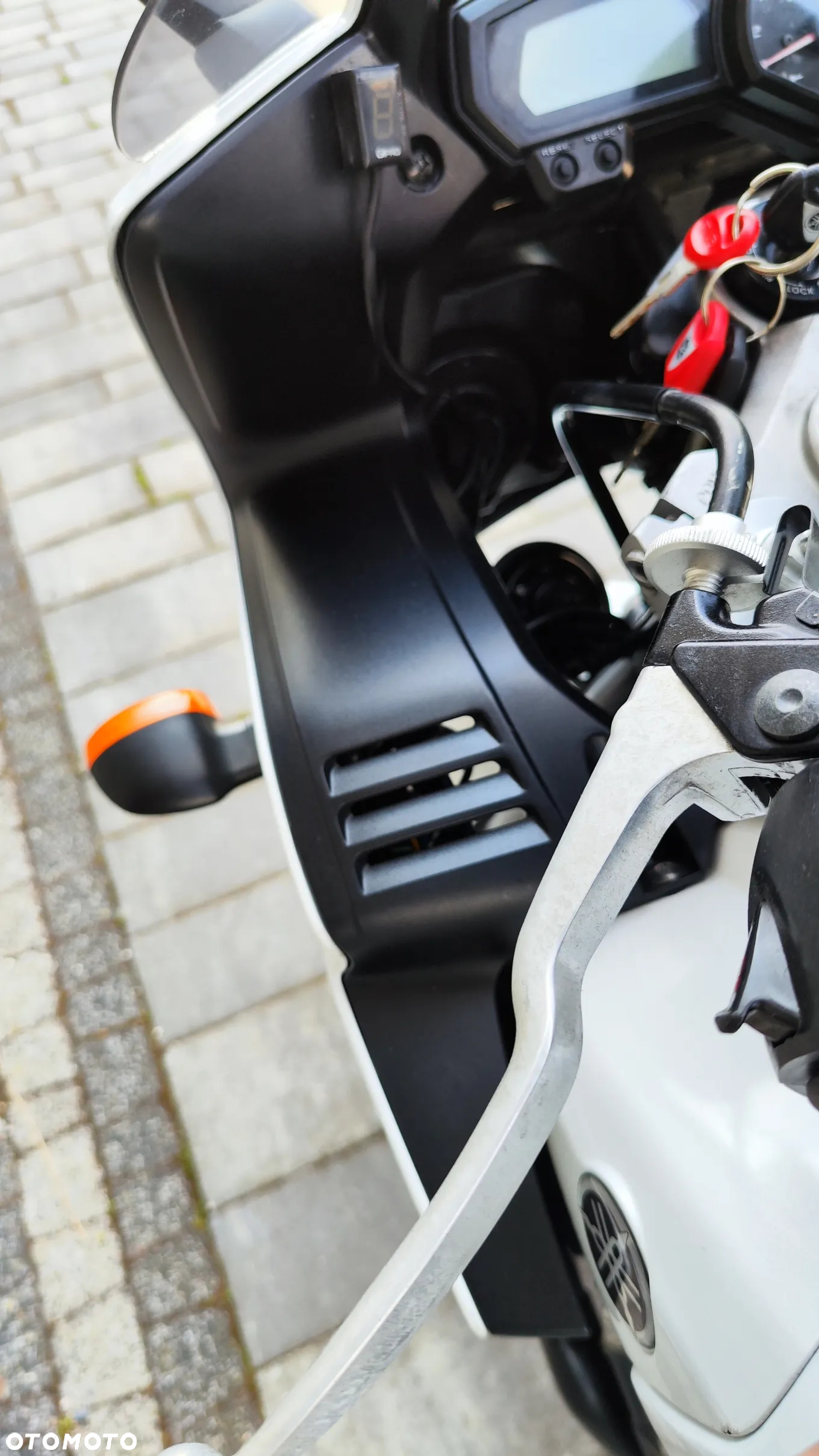 Yamaha FZS - 36
