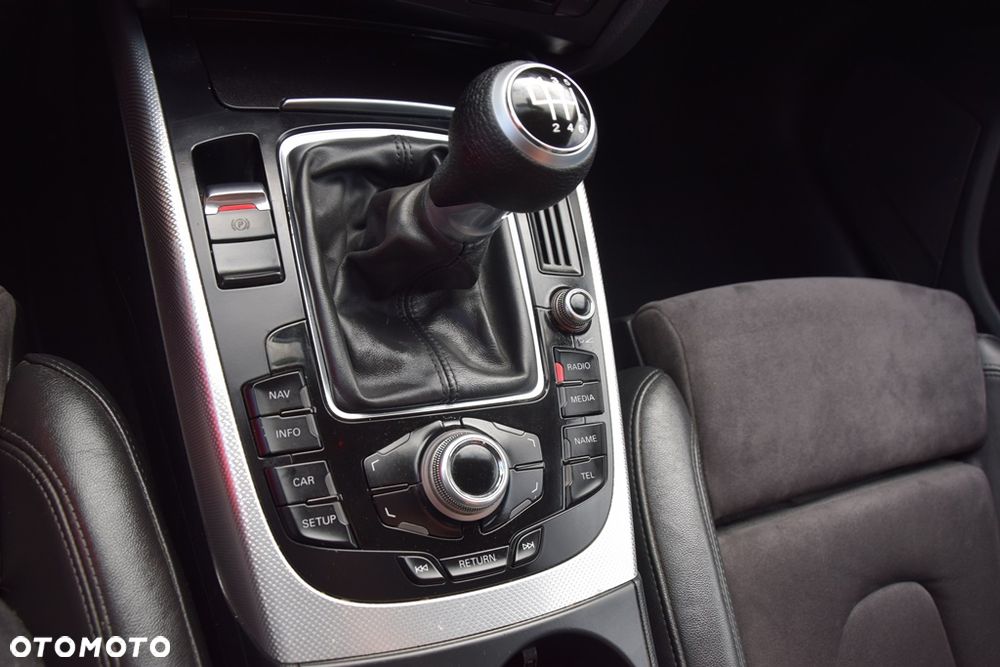 Audi A4 Avant 2.0 TDI DPF S line Sportpaket - 21
