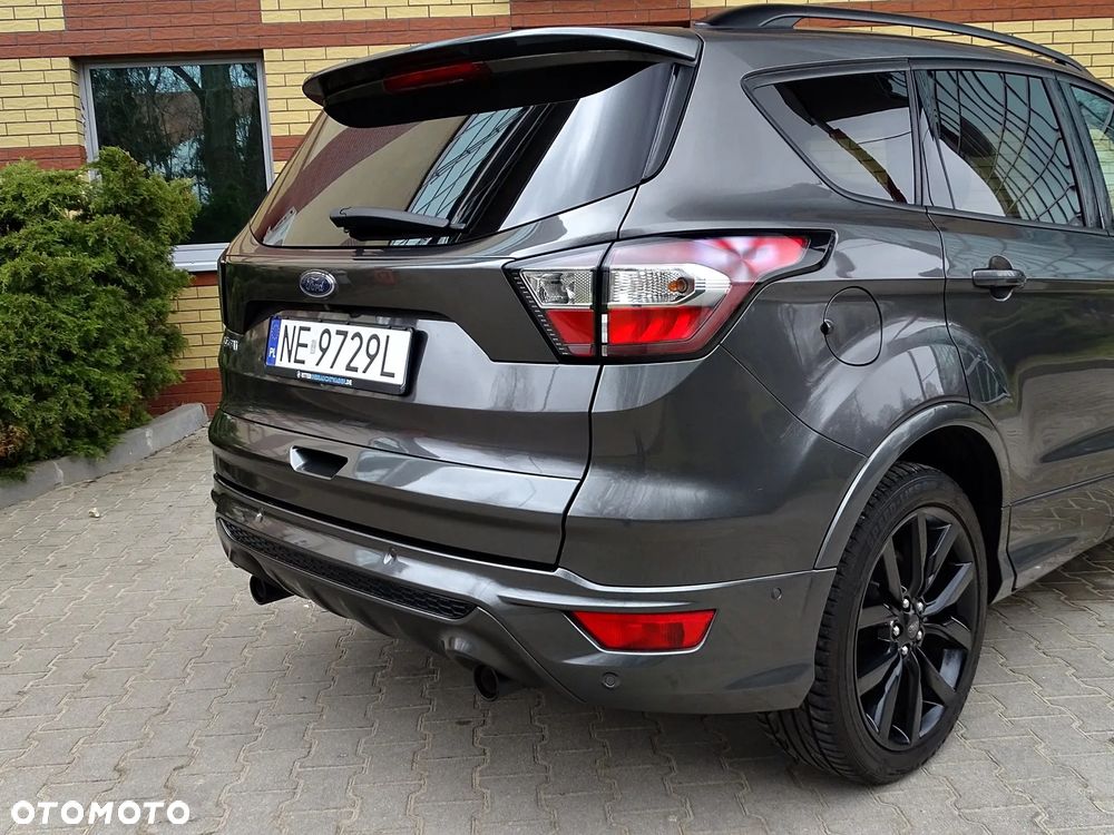 Ford Kuga 2.0 TDCi 4x4 ST-Line - 36