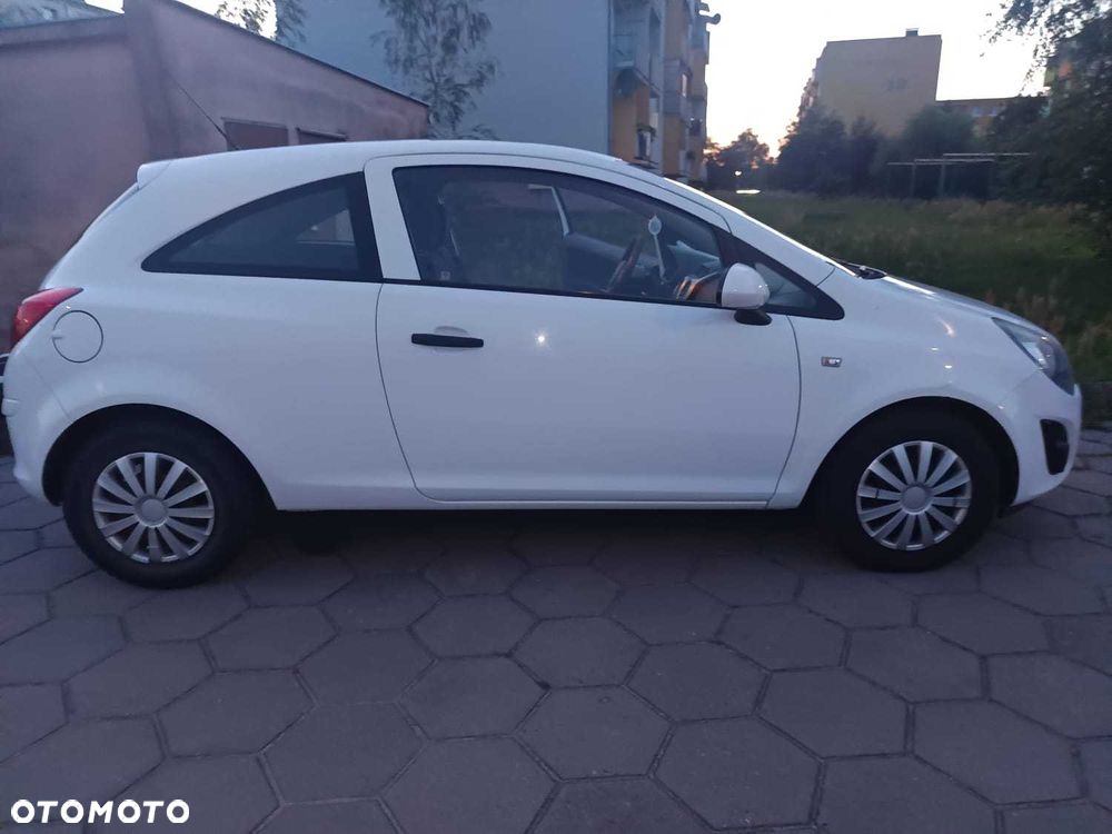 Opel Corsa - 2