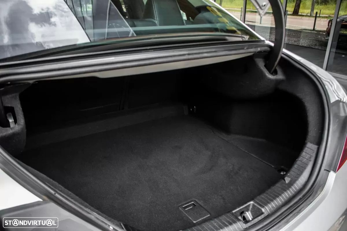 Mercedes-Benz CLA 180 d Urban Aut. - 33