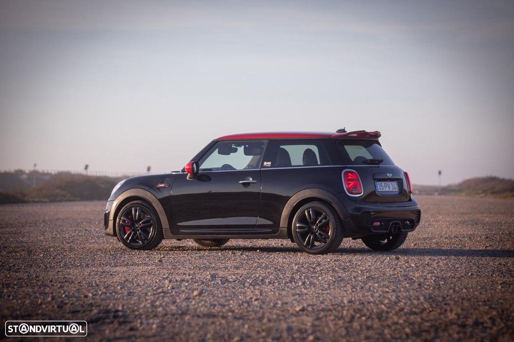MINI 3 Portas John Cooper Works Auto Desportiva - 2