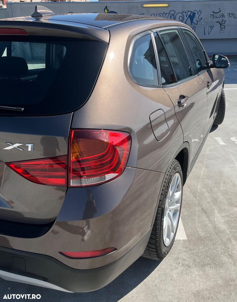 BMW X1 sDrive18d - 10