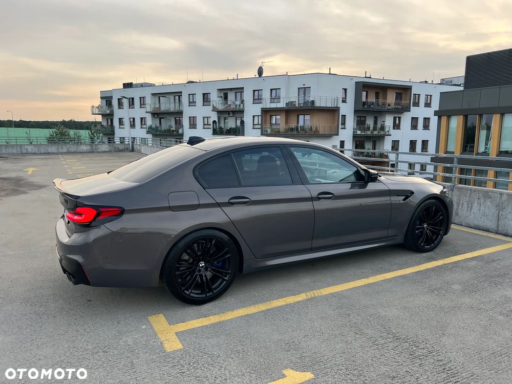 BMW M5 Competition - 12