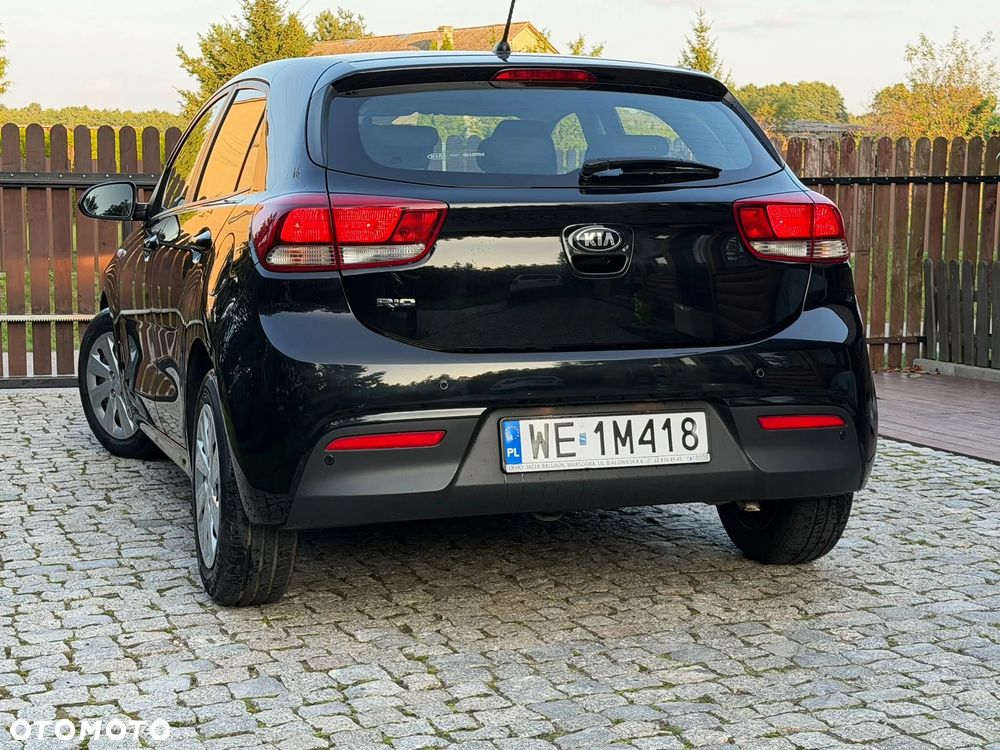 Kia Rio 1.4 M - 16