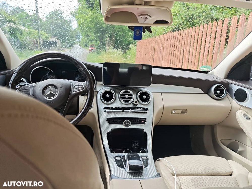 Mercedes-Benz C 220 d 4Matic 9G-TRONIC Exclusive - 16