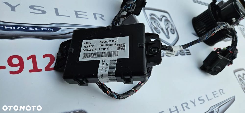 Chrysler Pacifica 2016- Wentylator nagrzewnicy tył Dmuchawa tylna AY272700-0284 Silniczki nagrzewnicy tylnej Moduł nagrzewnicy tył Sterownik klimatyzacji tył P68373079AB - 13