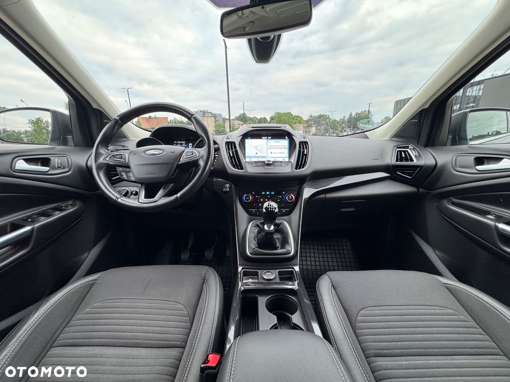 Ford Kuga 2.0 TDCi 4x4 Titanium - 30
