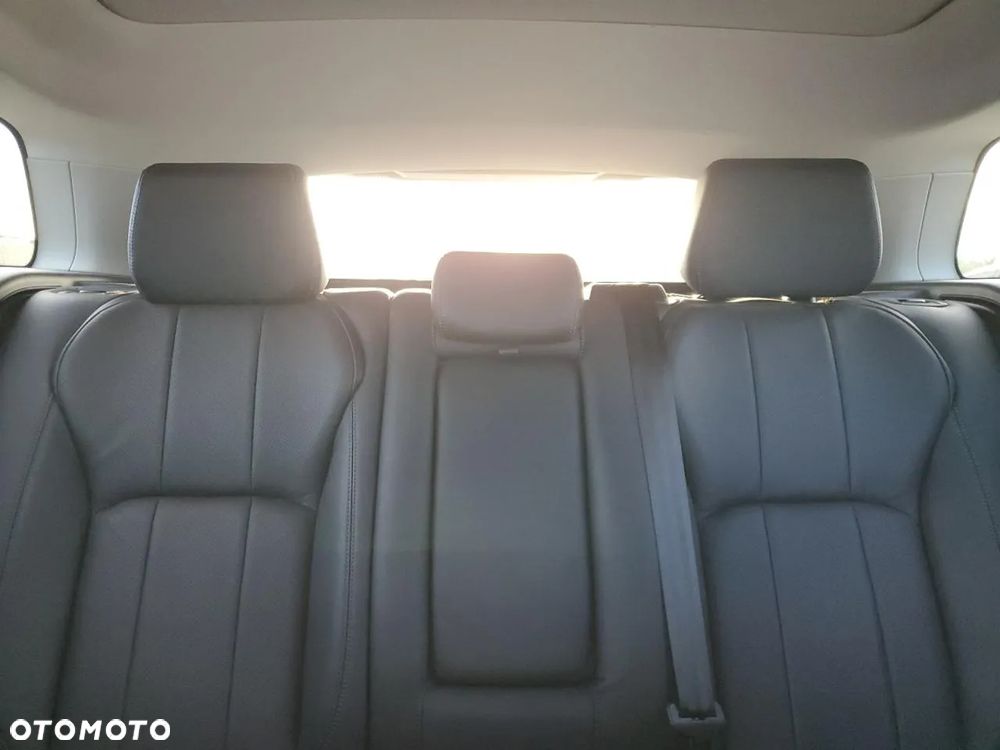 Land Rover Range Rover Evoque - 11