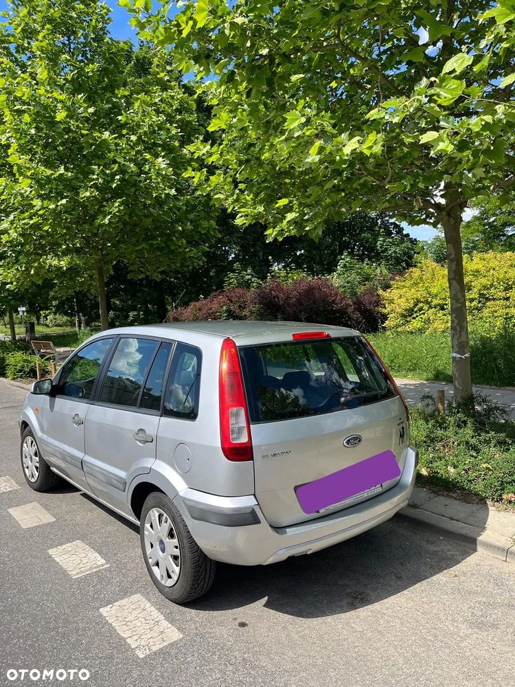 Ford Fusion 1.4 Trend - 4