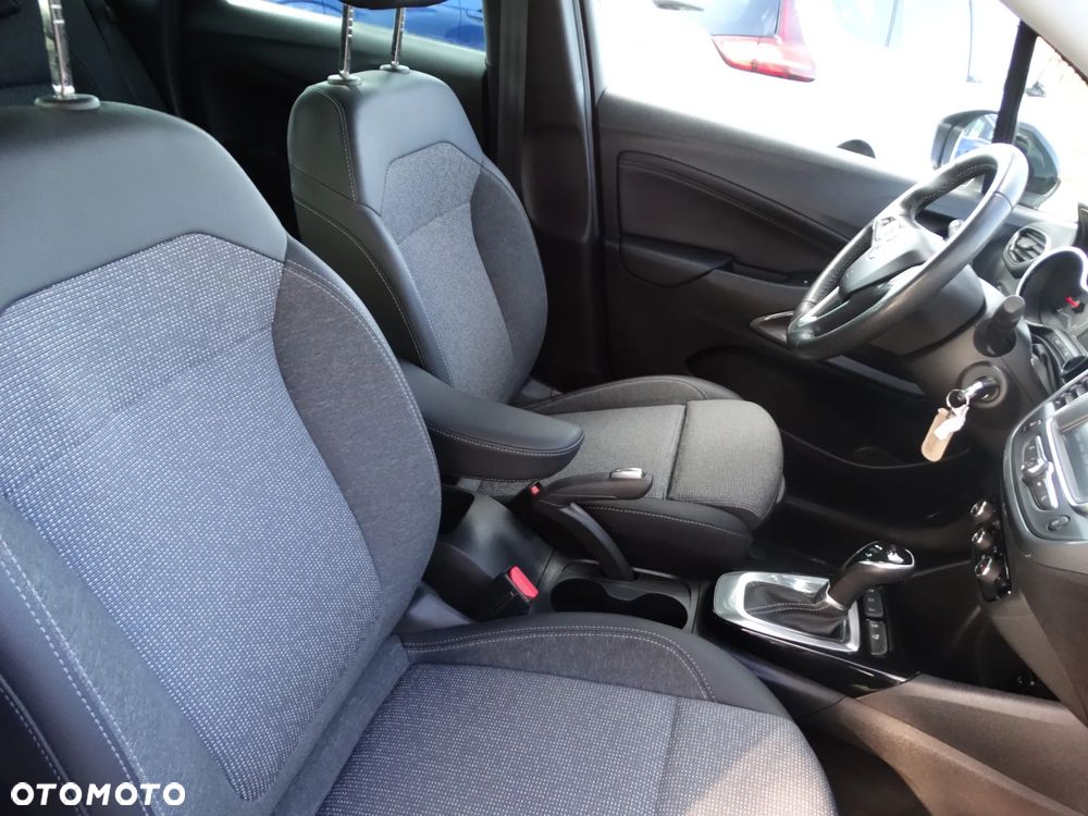 Opel Crossland - 13