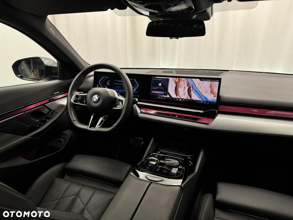 BMW Seria 5 - 24