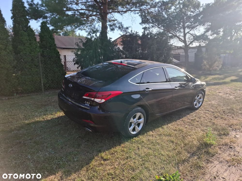 Hyundai i40 1.7 CRDi Business DCT - 1
