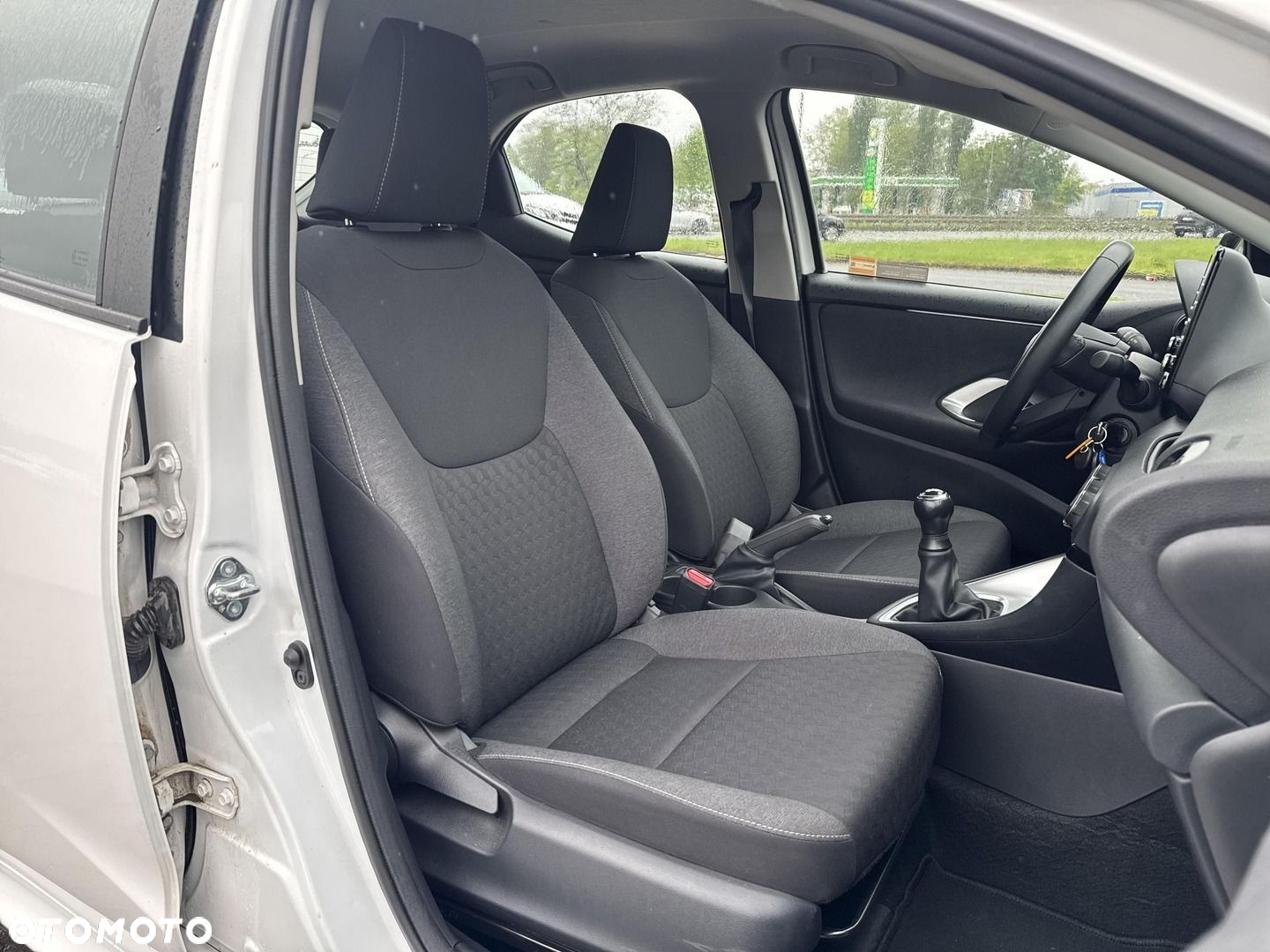 Toyota Yaris 1.0 Comfort - 21