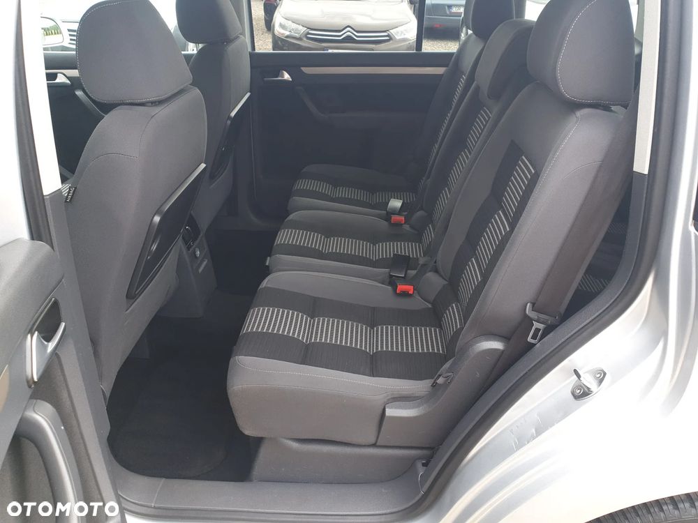 Volkswagen Touran 1.6 United - 10