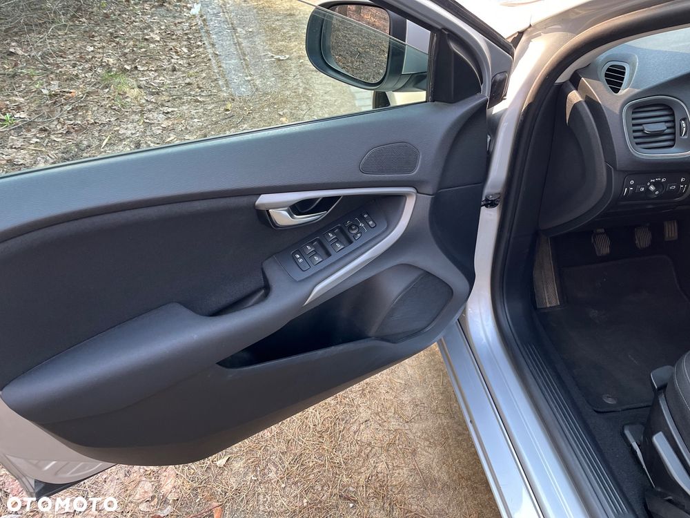 Volvo V40 D2 Kinetic - 15