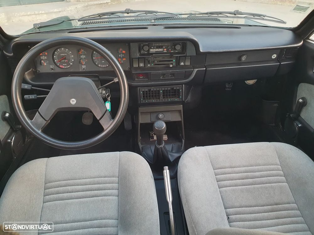 Lancia Beta - 16