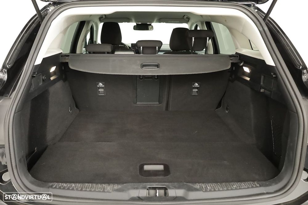 Ford Focus SW 1.0 EcoBoost MHEV Active X - 23