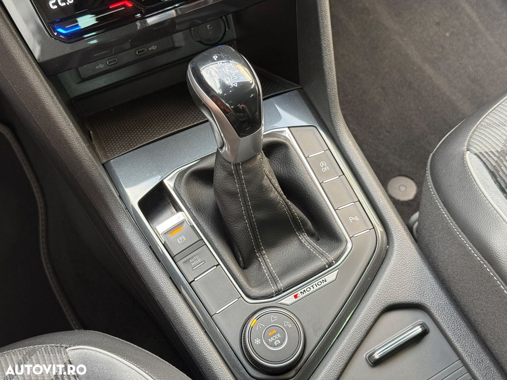 Volkswagen Tiguan 2.0 TDI SCR 4MOTION DSG R-Line - 8