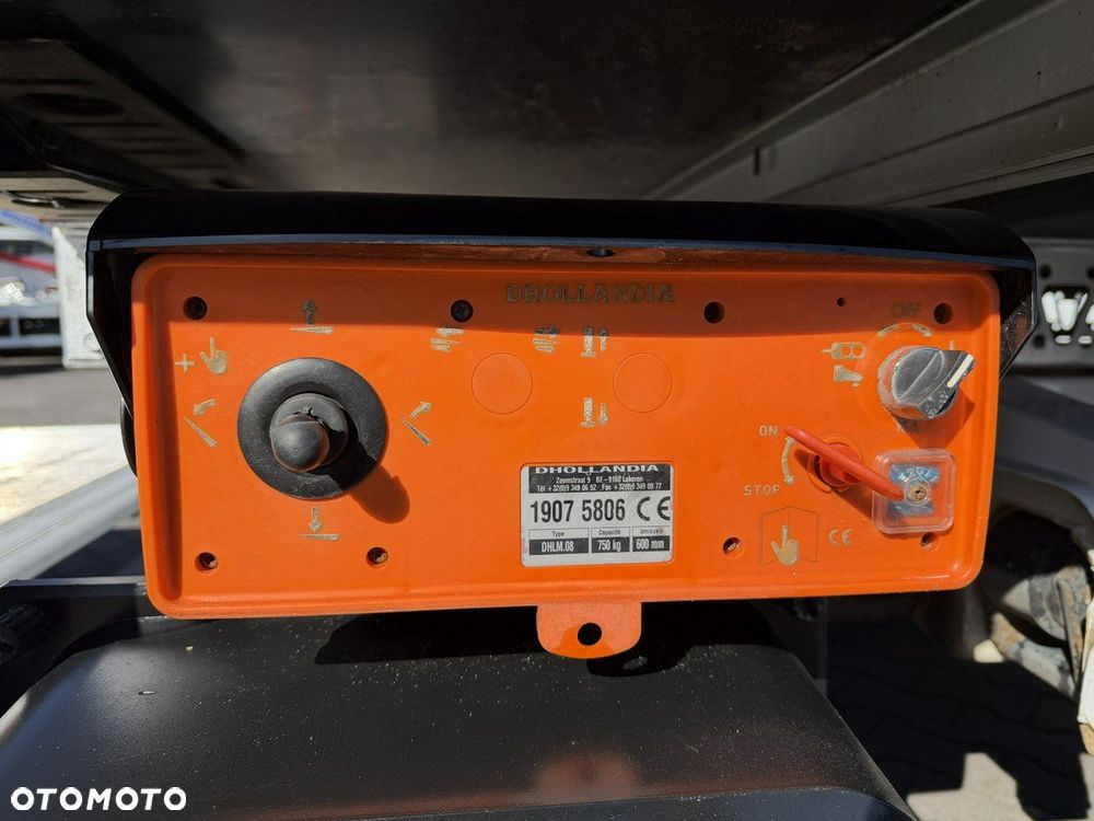 Mercedes-Benz Sprinter - 17