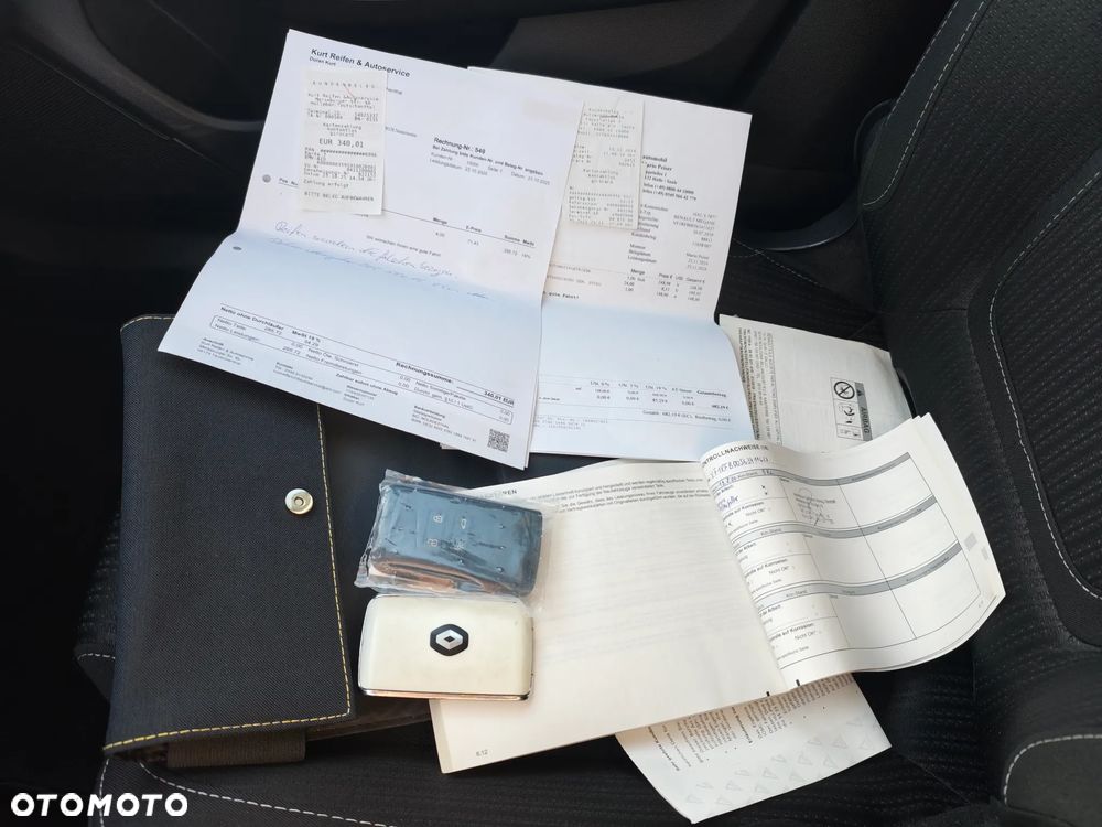 Renault Megane ENERGY TCe 140 EDC LIMITED - 20