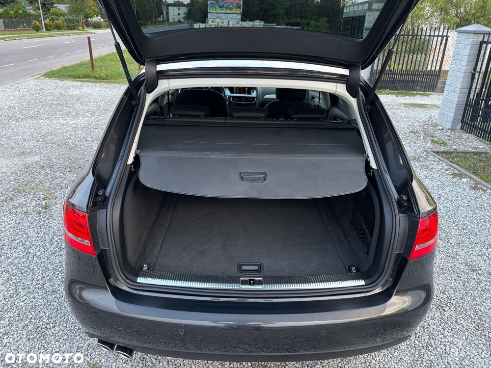 Audi A4 Avant - 19