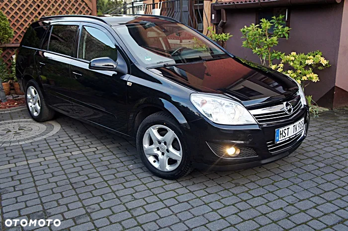 Opel Astra 1.4 Caravan Edition - 15