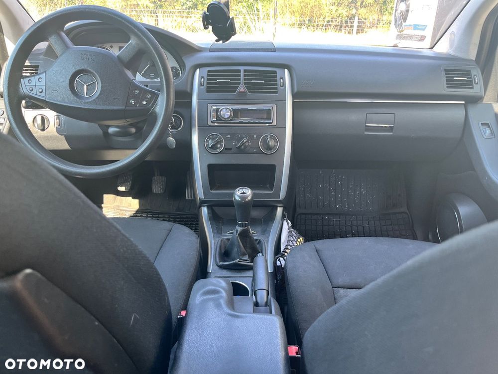 Mercedes-Benz Klasa B 180 CDI - 7