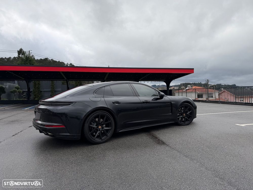 Porsche Panamera 4S E-Hybrid - 3