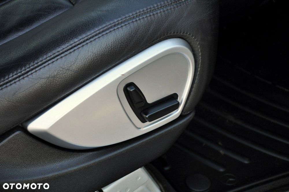 Mercedes-Benz ML - 19