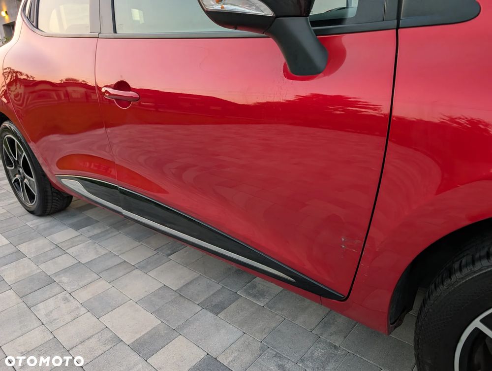 Renault Clio 1.2 16V 75 Life - 20