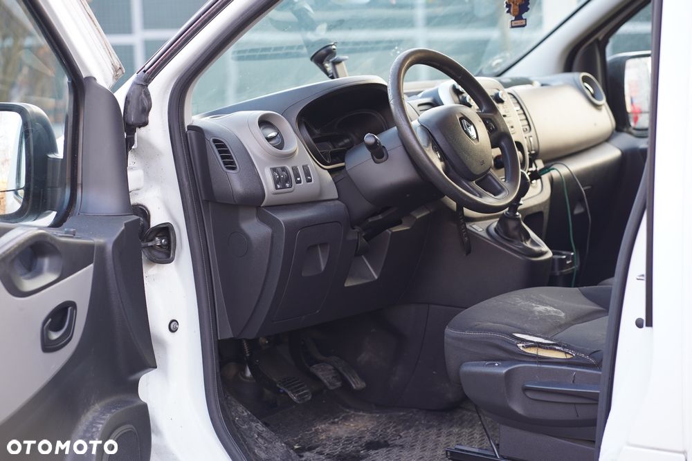 Renault Trafic - 9