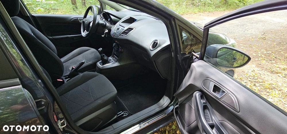 Ford Fiesta - 9