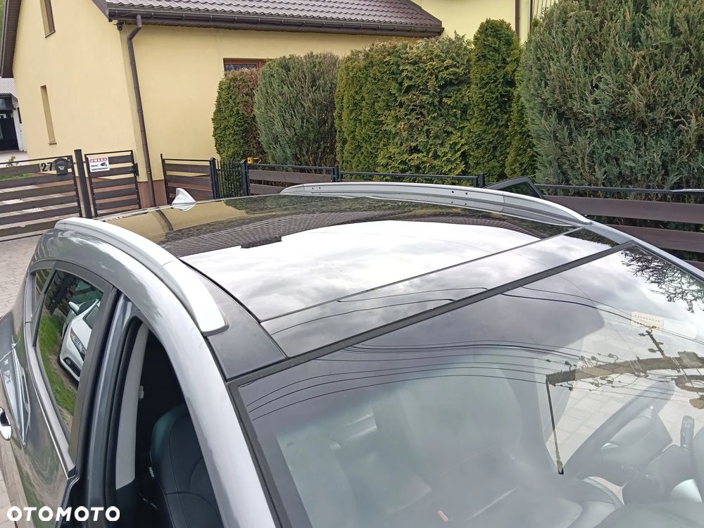 Hyundai ix35 2.0 CRDi Premium 4WD - 24