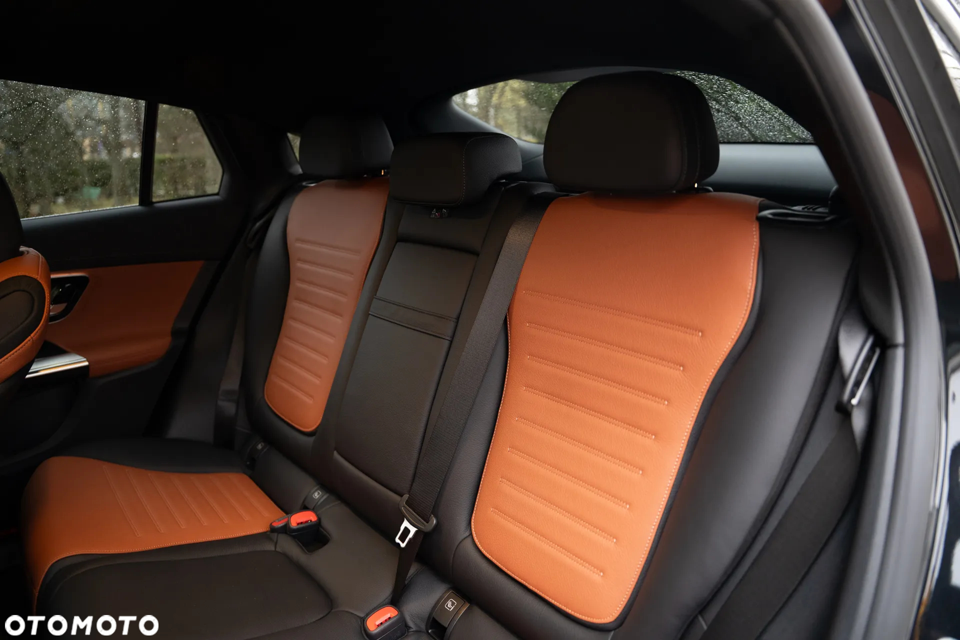 Mercedes-Benz GLC Coupe 220 d mHEV 4-Matic AMG Line - 14