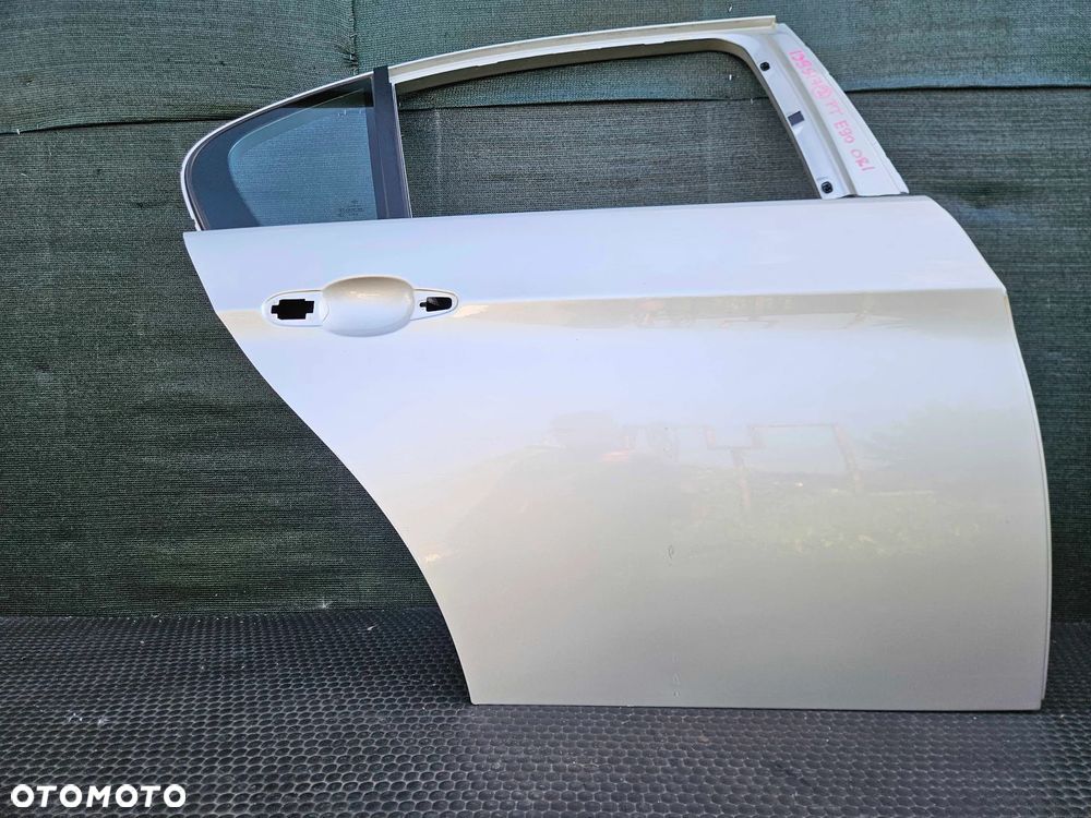 Drzwi Tyl Tylne Lewe Prawe Poszycie Szyba Srebrne 354 Titansilber BMW 3 E90 sedan Oryginal Lakier 2009r - 24