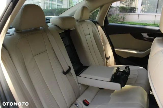 Audi A4 Limousine 2.0 TFSI quattro S tronic sport - 11