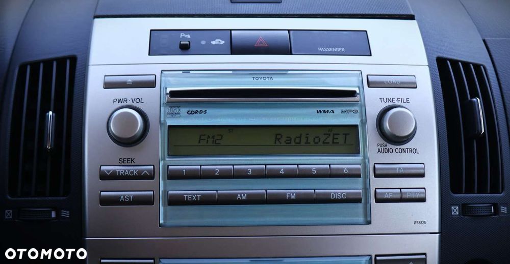 Toyota Corolla Verso - 25