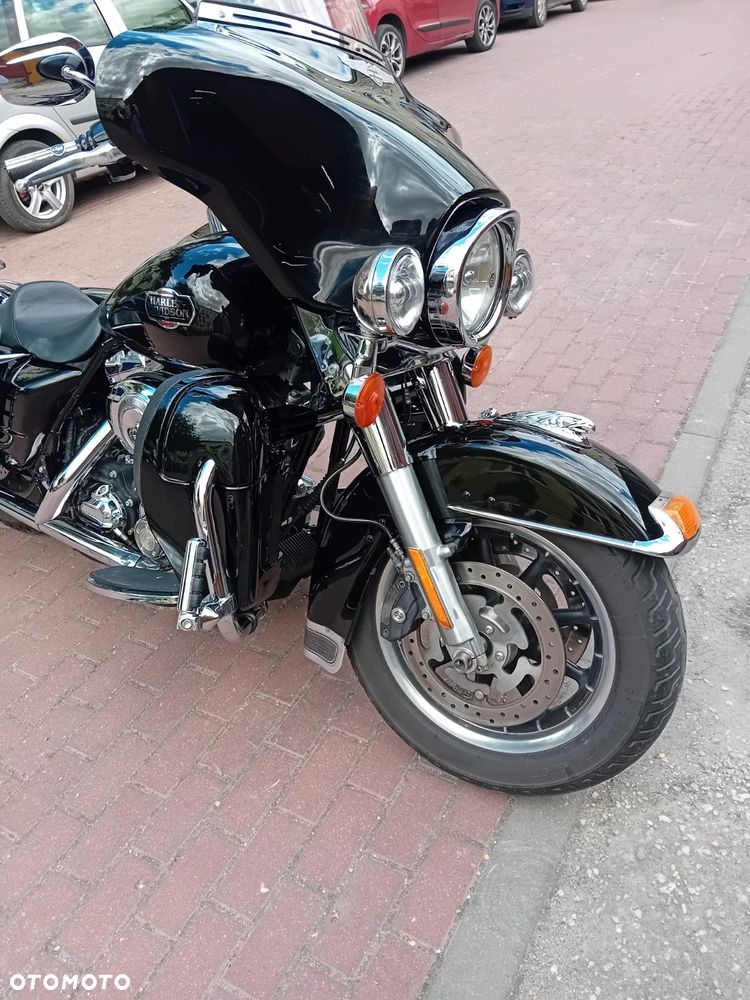 Harley-Davidson FLHTCU Ultra - 3